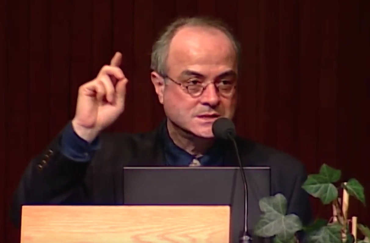 Dr. Kenan Sahin